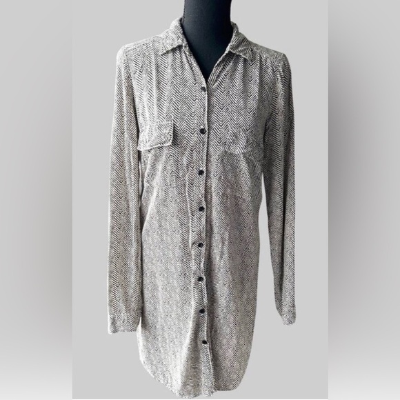 NEW NWOT SPLENDID Chevron Pattern Shirt Dress - Picture 1 of 4